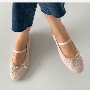 Shearling pink ballet flats